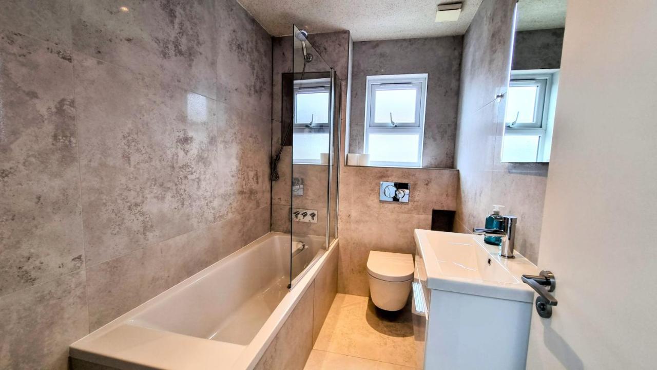 Vila Surbiton Luxury Garden House 19 Exteriér fotografie