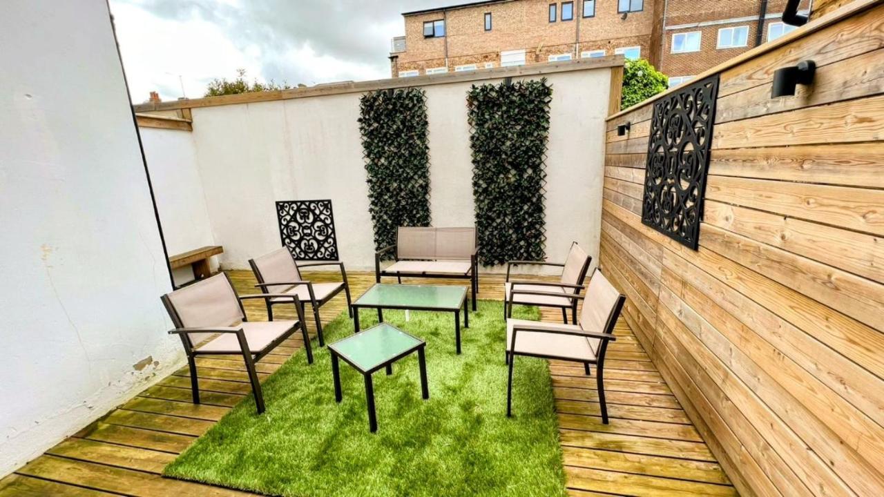 Vila Surbiton Luxury Garden House 19 Exteriér fotografie
